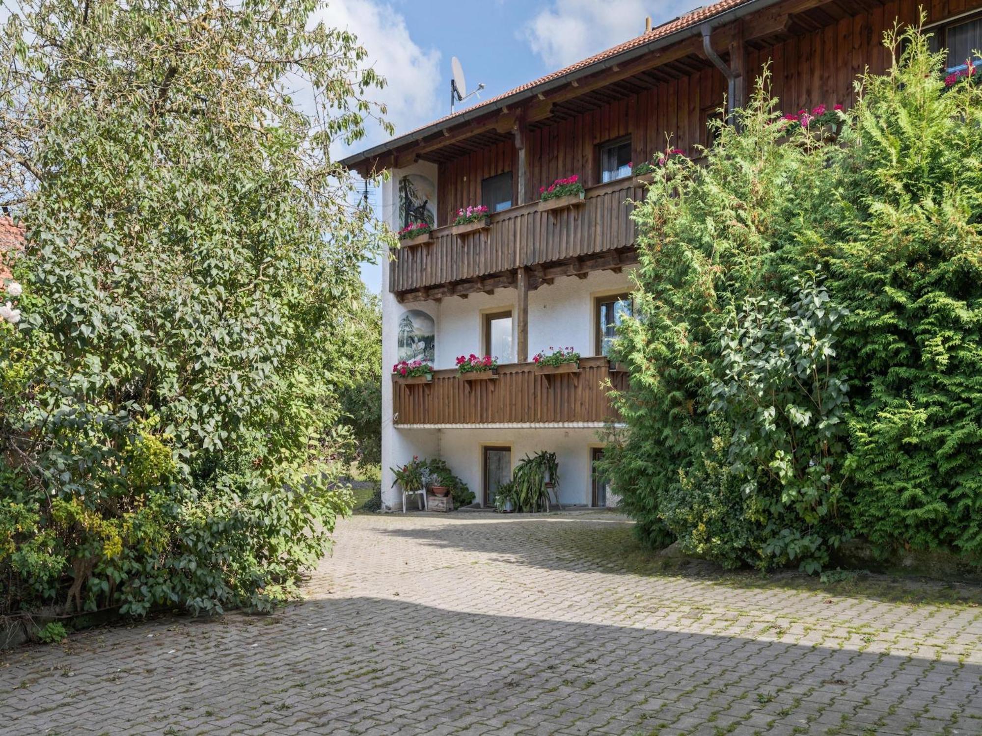 Farmhouse In Neukirchen Near Heiligen Blut Neukirchen beim Heiligen Blut Exterior foto